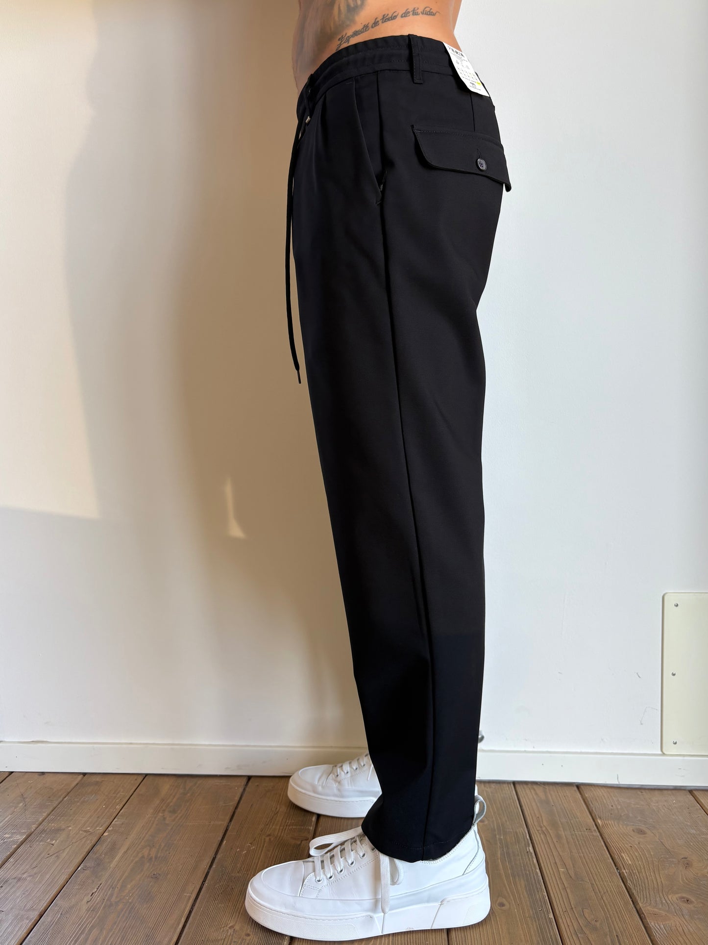 Pantalaccio con pinces palazzo fit