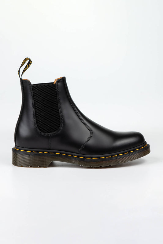 2976 Yellow Stitch Smooth Black Leather Chelsea Boots