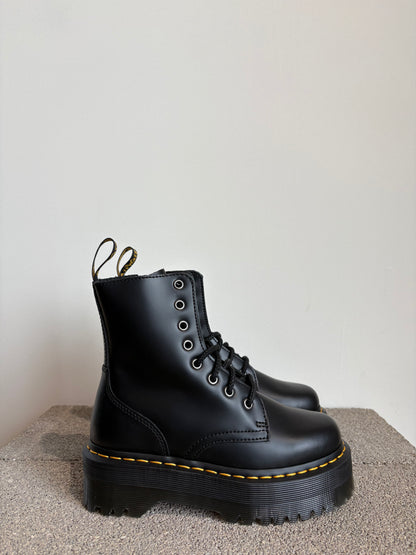 Jadon Polished Smooth