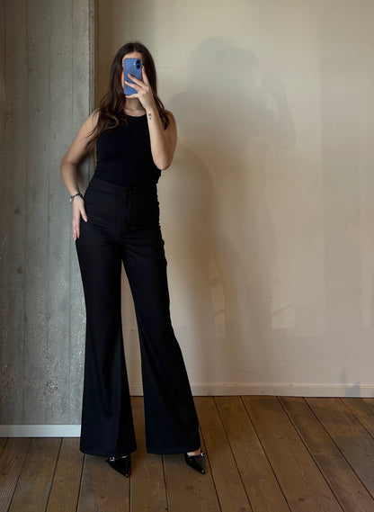 Pantalone Yves