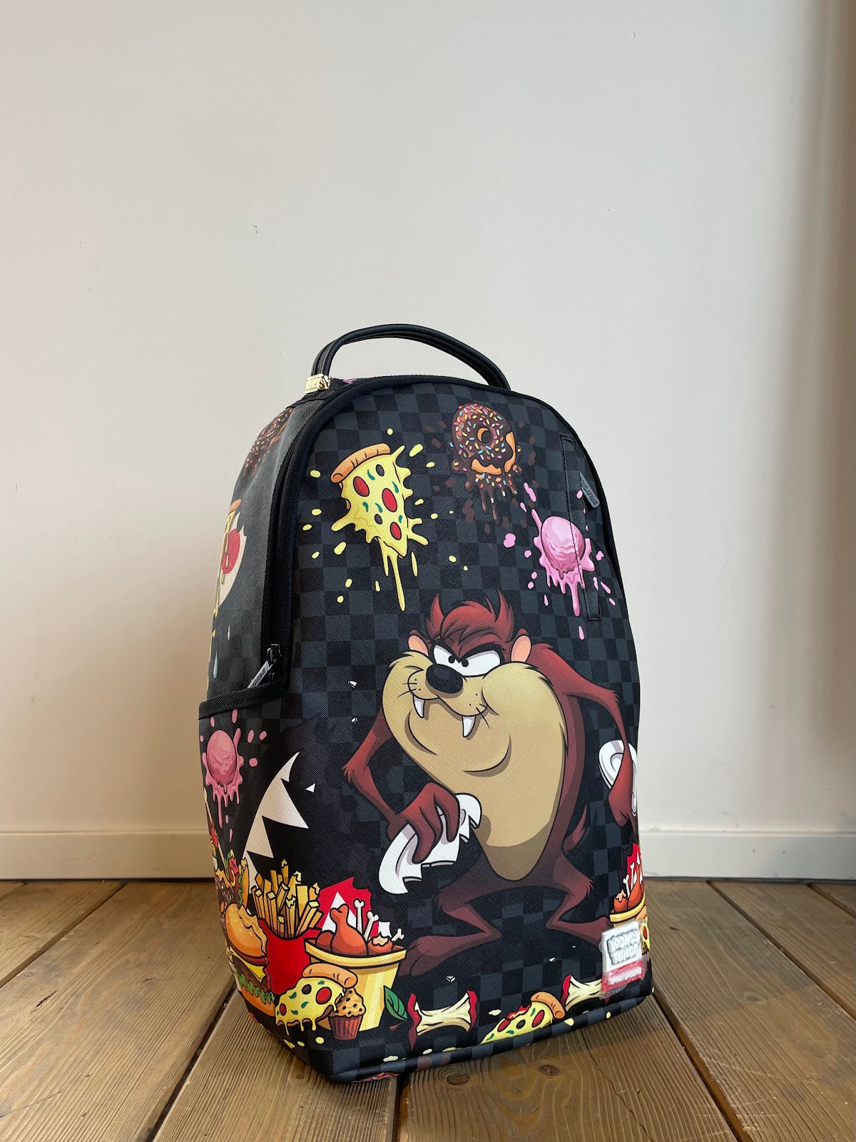 Looney Tunes Taz Beast Feast
