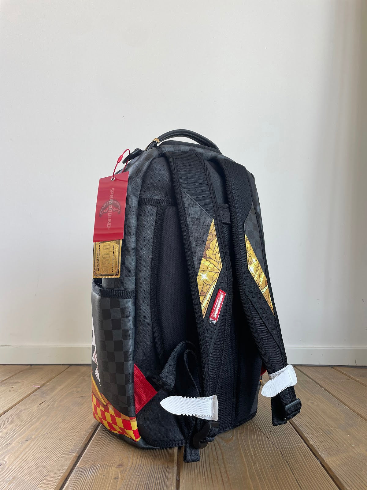 LOONEY CARROT STASH BACKPACK