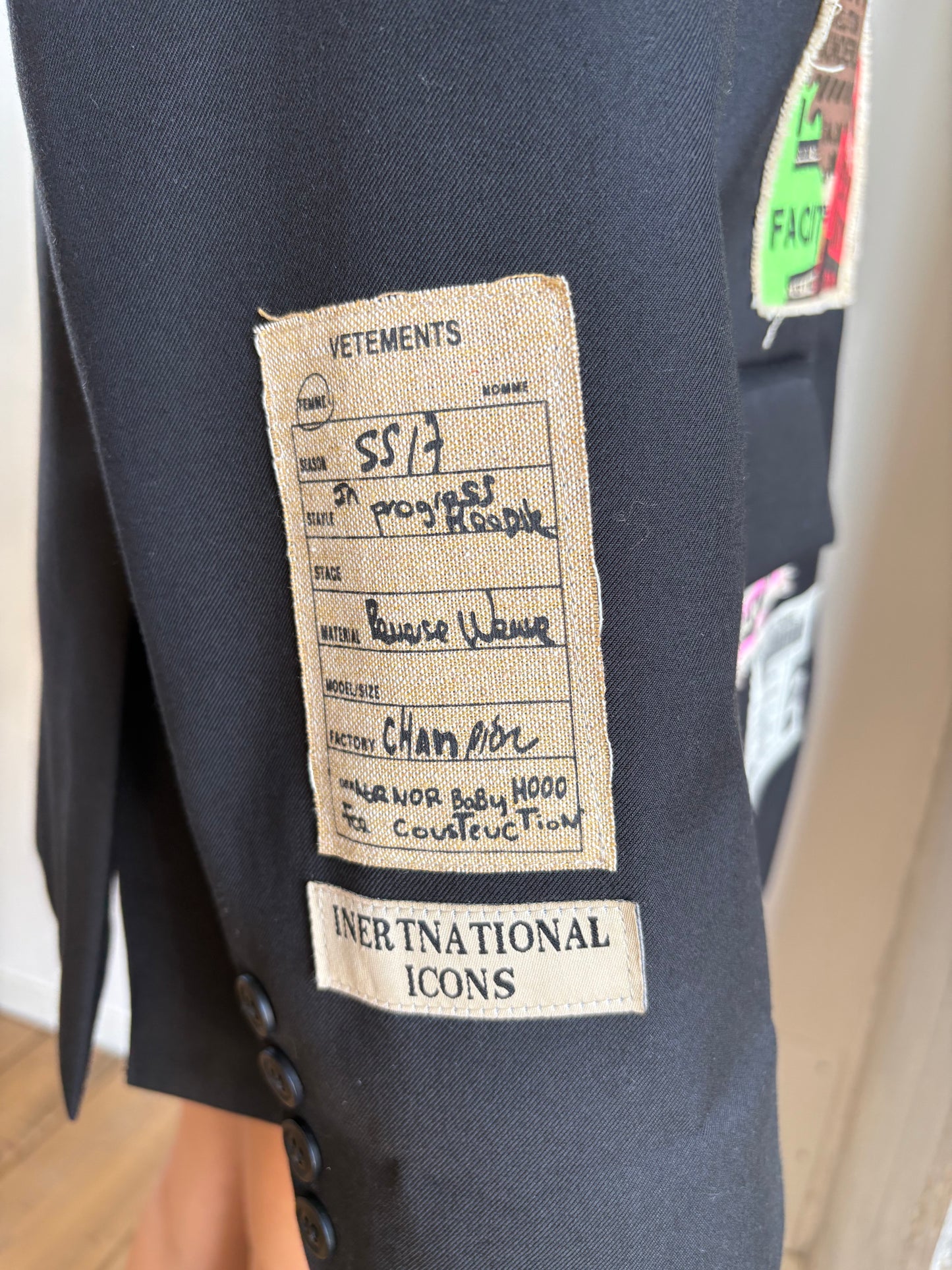 Blazer oversize con patch