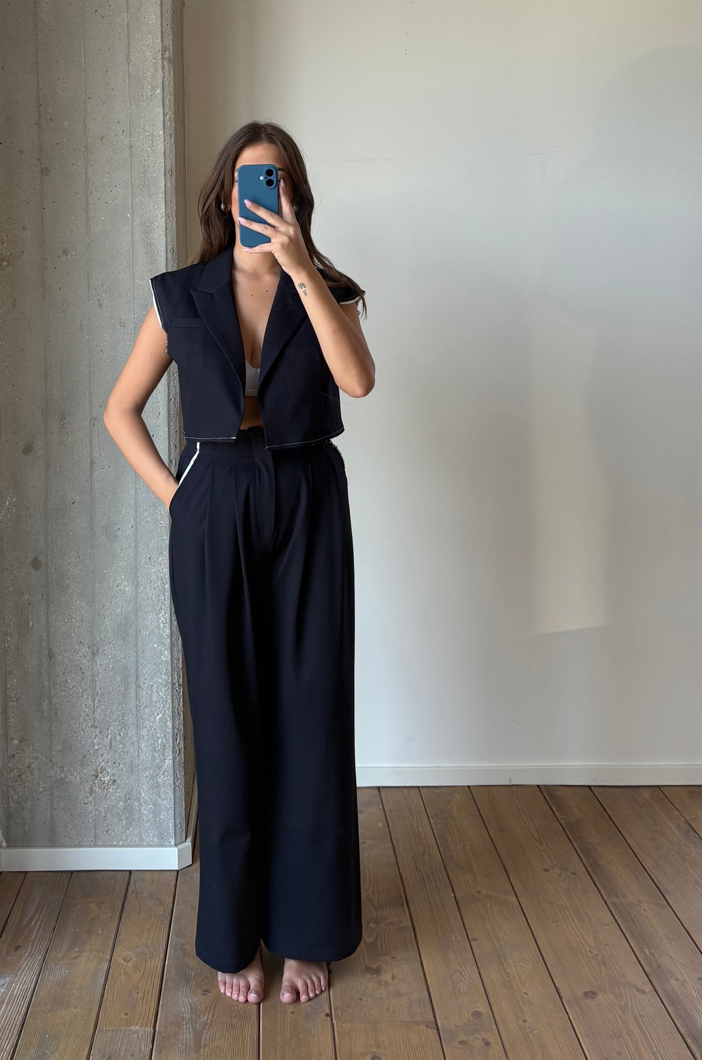 Pantalone con doppia pinces