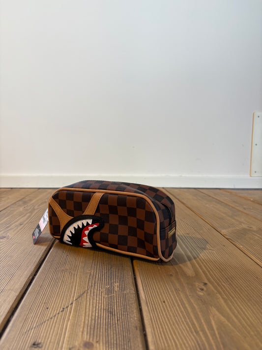 HENNYVILLE POUCH